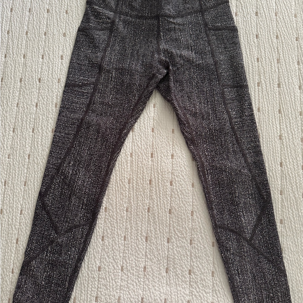 Lululemon Gray Textured Leggings